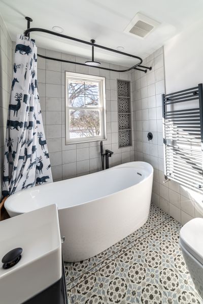 Bathtub Renovation in Battle Ground